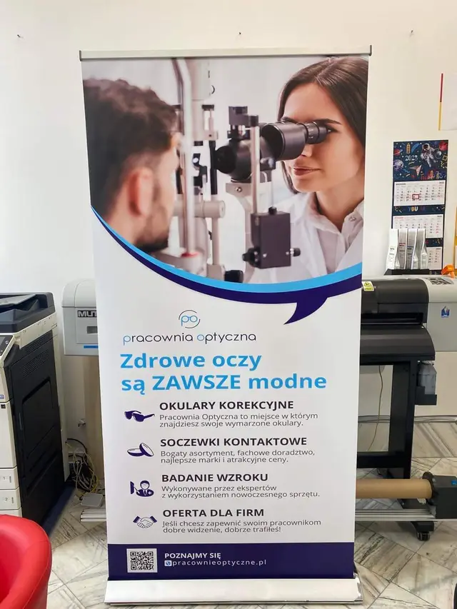 Roll-up dla salonu optycznego